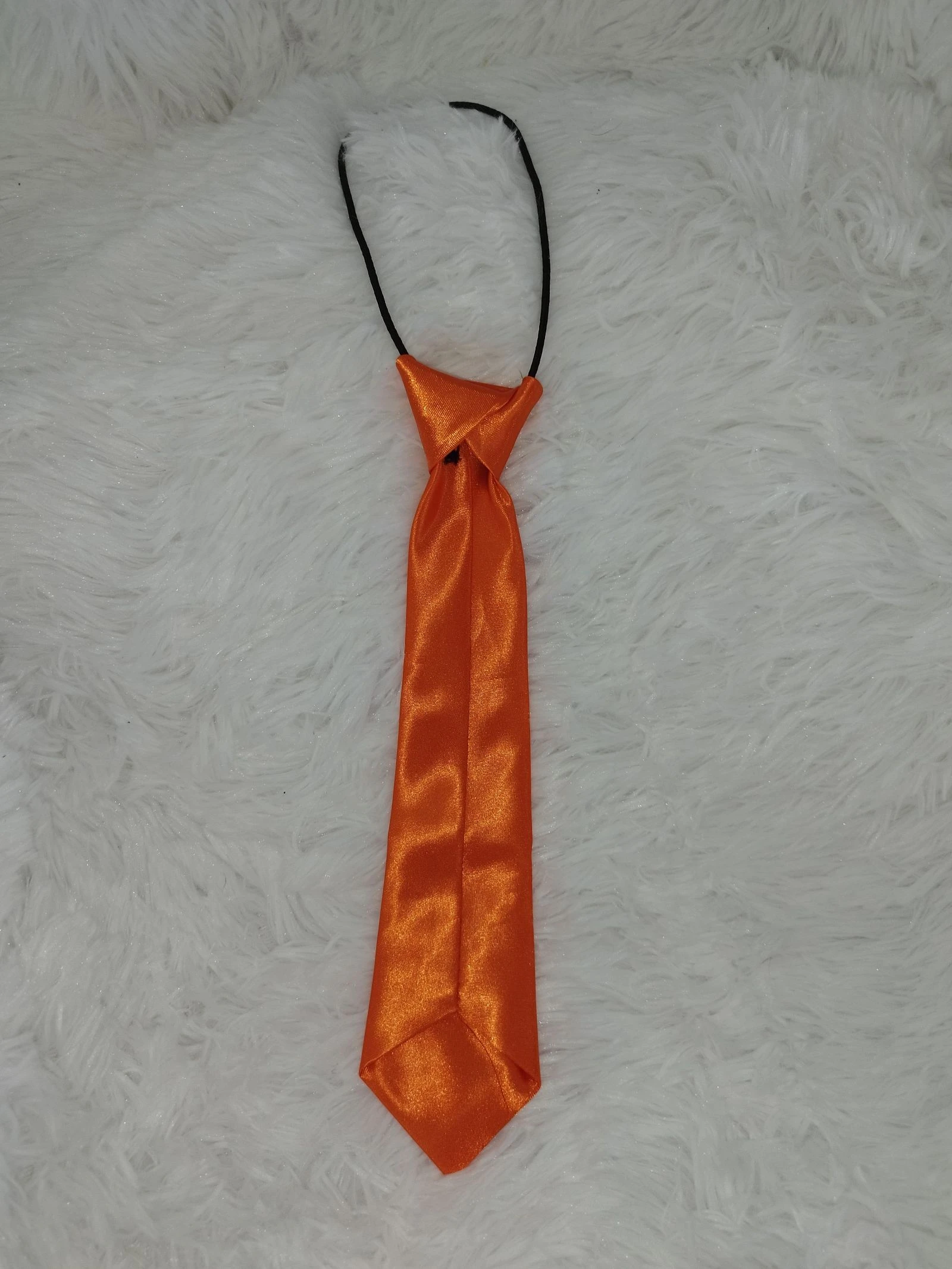 Eenvoudig aan te trekken oranje stropdas – photo 2